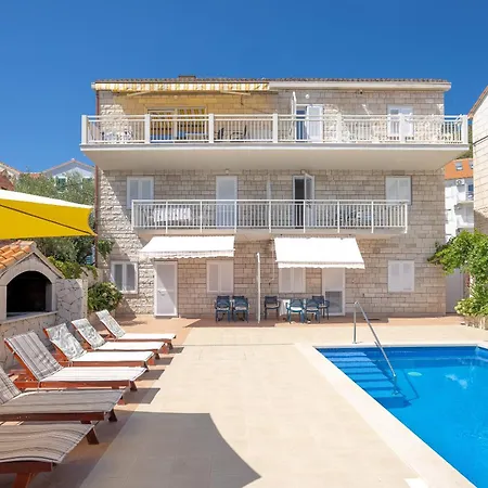 Bezmalinovic 2 Apartamento *