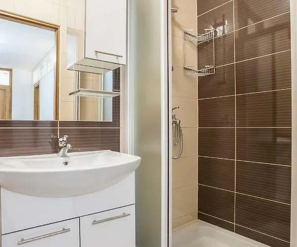 Apartament Bezmalinovic 2 *