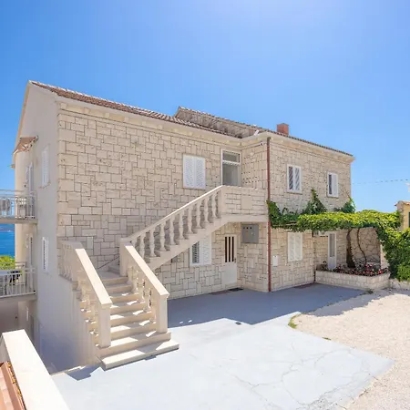 Bezmalinovic 2 بول